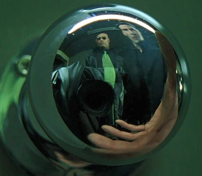 5d2327d2e2236-behind-the-scenes-of-hollywood-movies-3-5d1b163fbc9ea__700