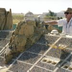 5d2327d17c9e0-behind-the-scenes-of-hollywood-movies-54-5d1db9b90389c__700-content
